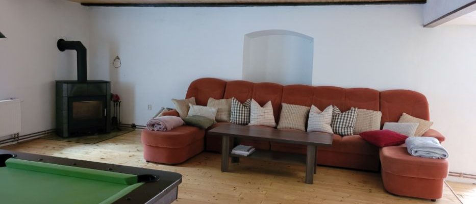 Spolecenska-upravena